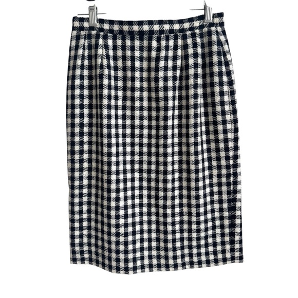 Louis Feraud Dresses & Skirts - Louis Feraud Black and White Houndstooth Pencil Skirt Knee-Length size US 6